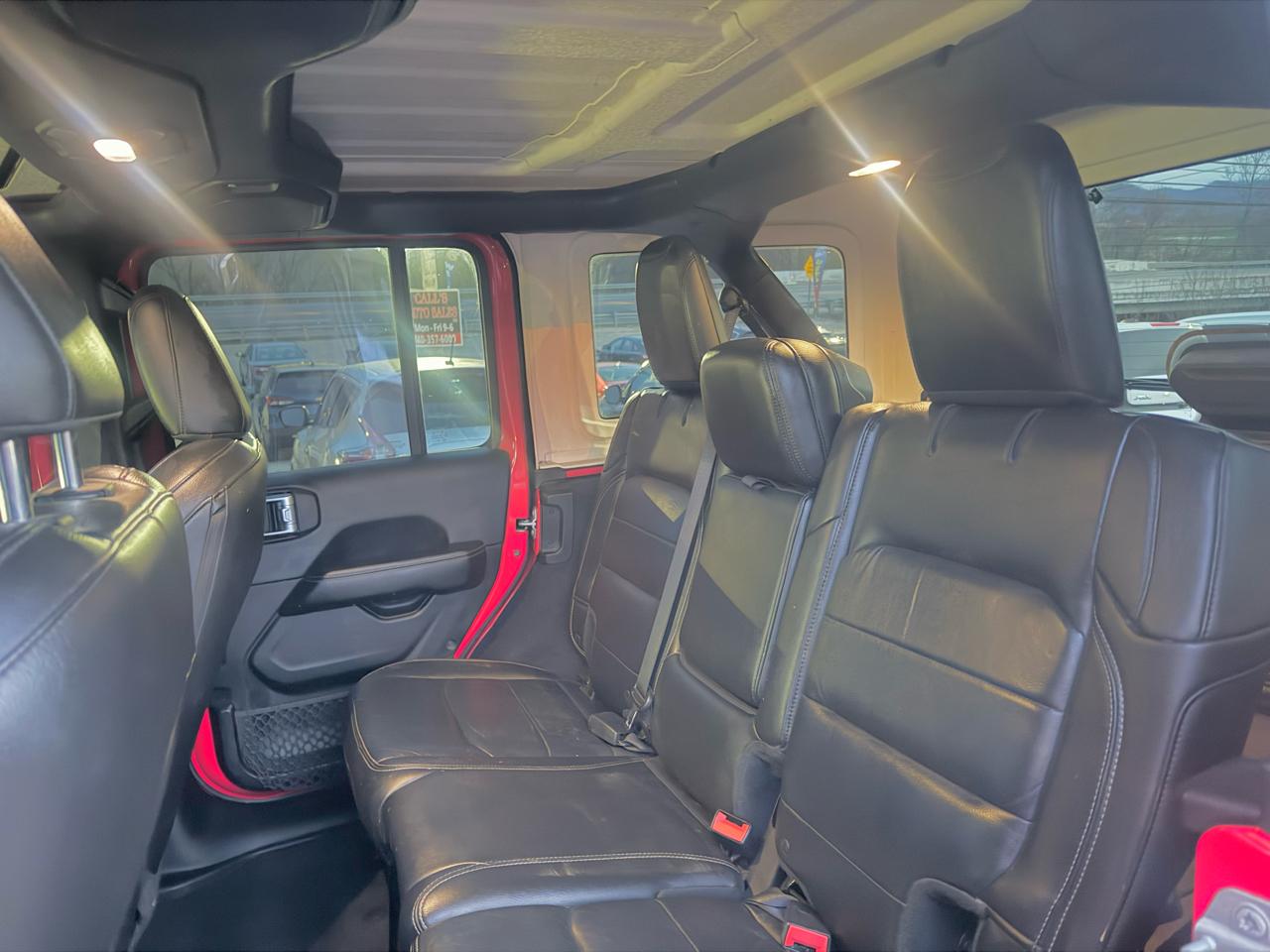 Jeep Wrangler Unlimited Sahara 2018