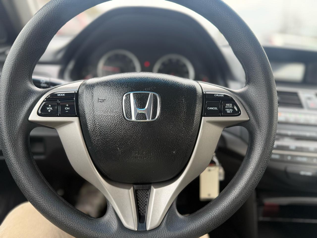 Honda Accord LX-S Coupe AT 2010