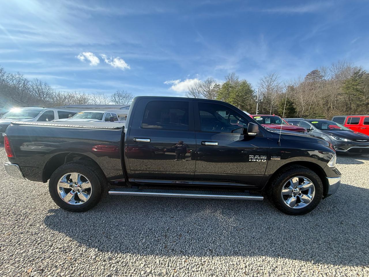 RAM 1500 4WD Crew Cab 149" Big Horn 2017