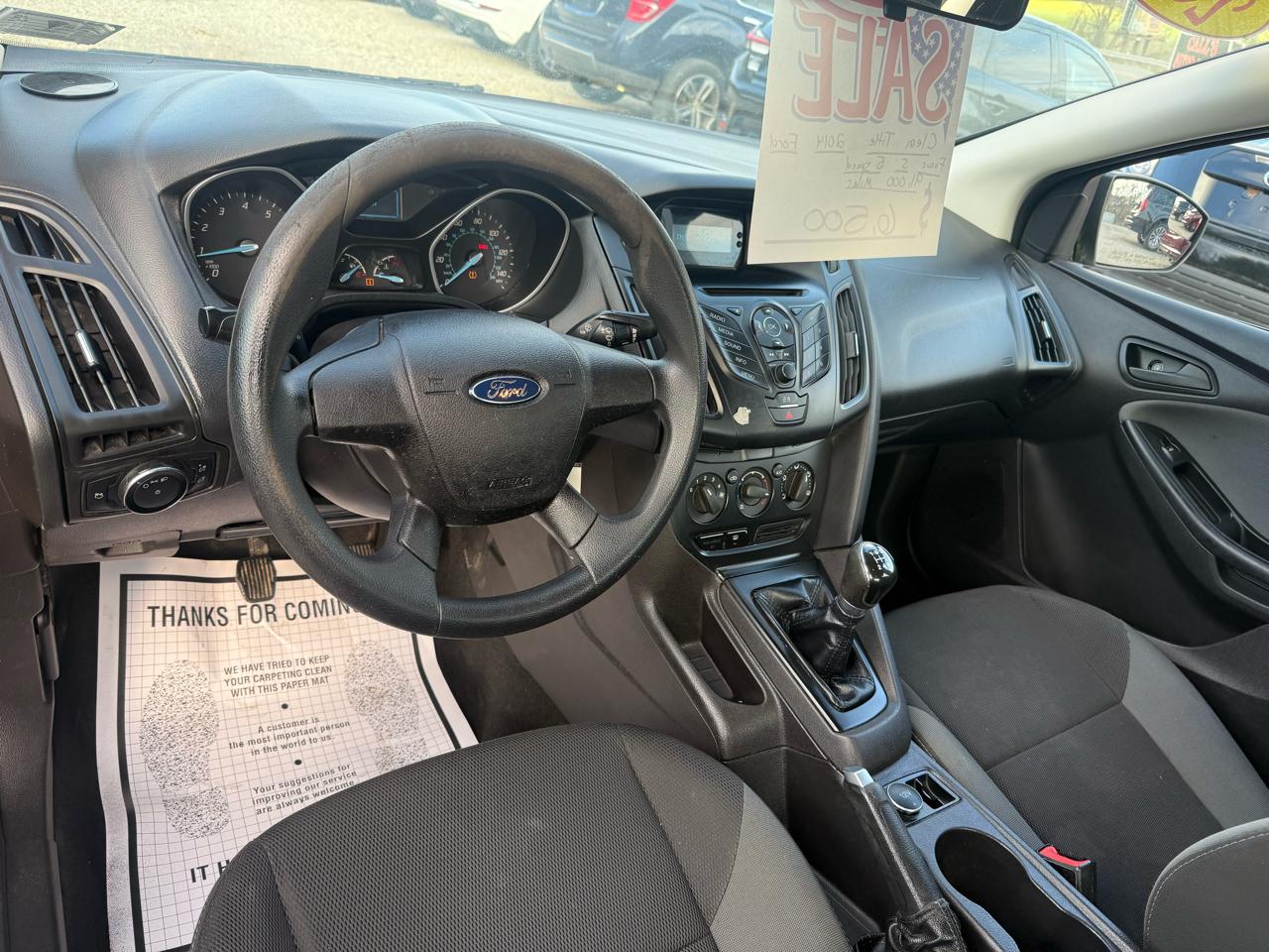 Ford Focus S Sedan 2014