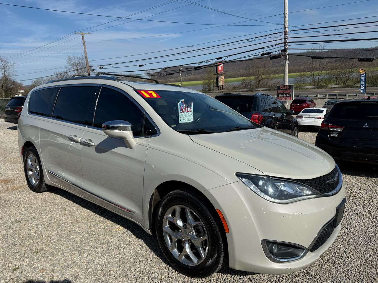 Chrysler Pacifica Limited 2017