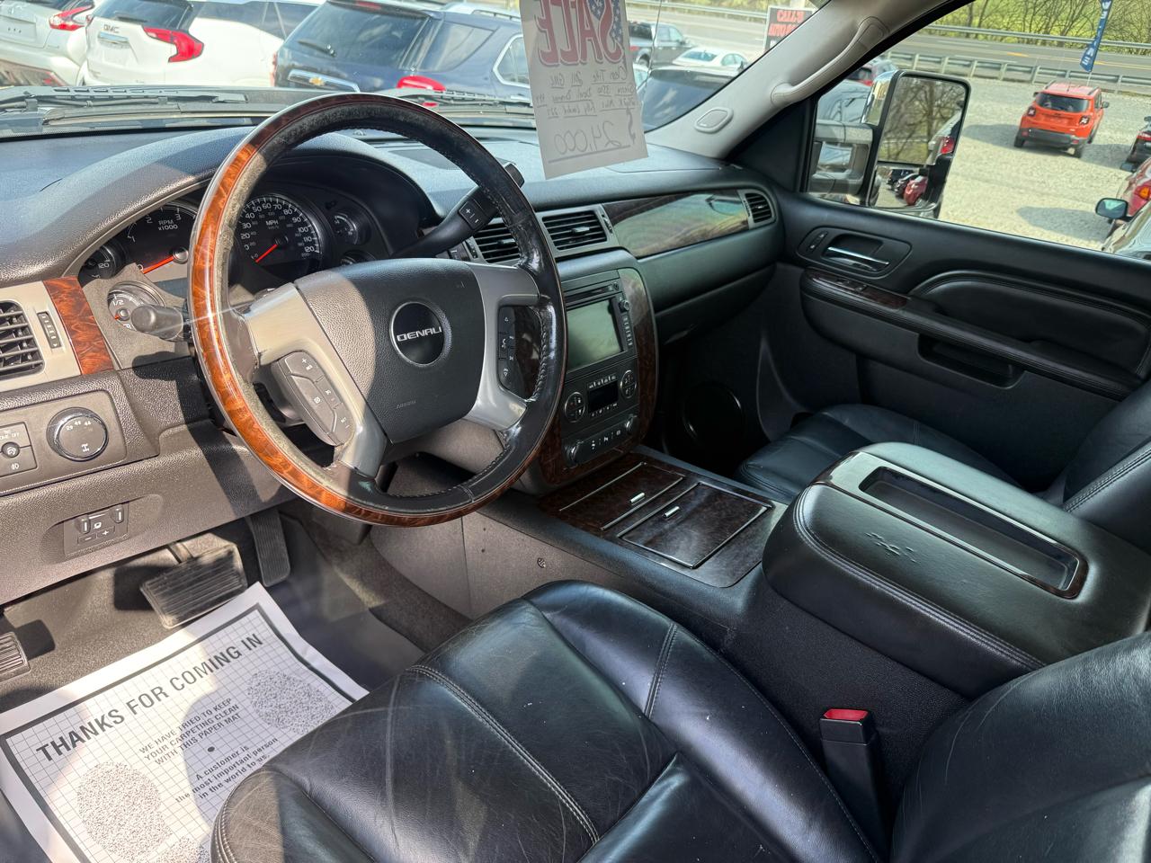 GMC Sierra 3500HD 4WD Crew Cab 167.7" DRW Denali 2011