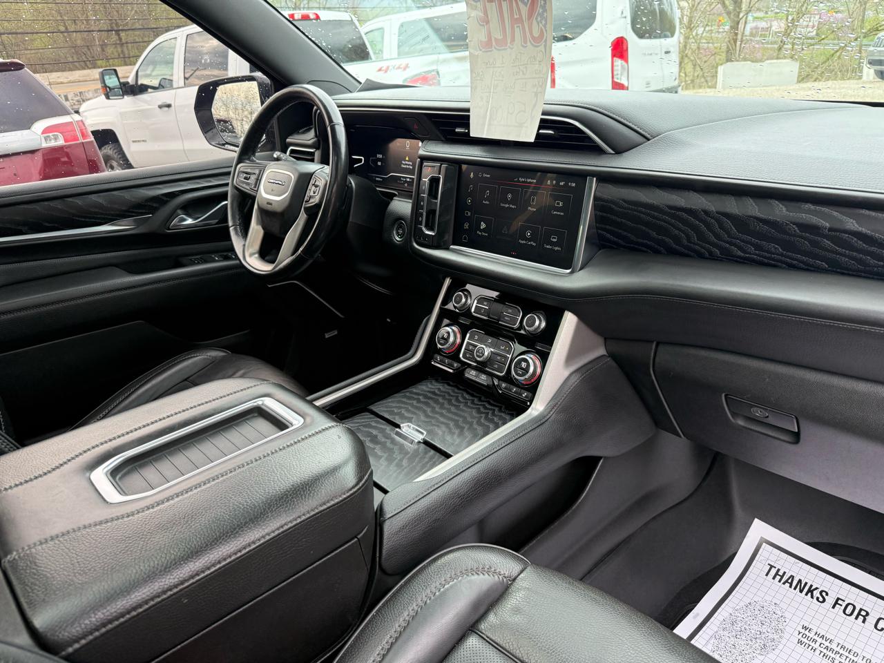 GMC Yukon XL Denali 4WD 2023