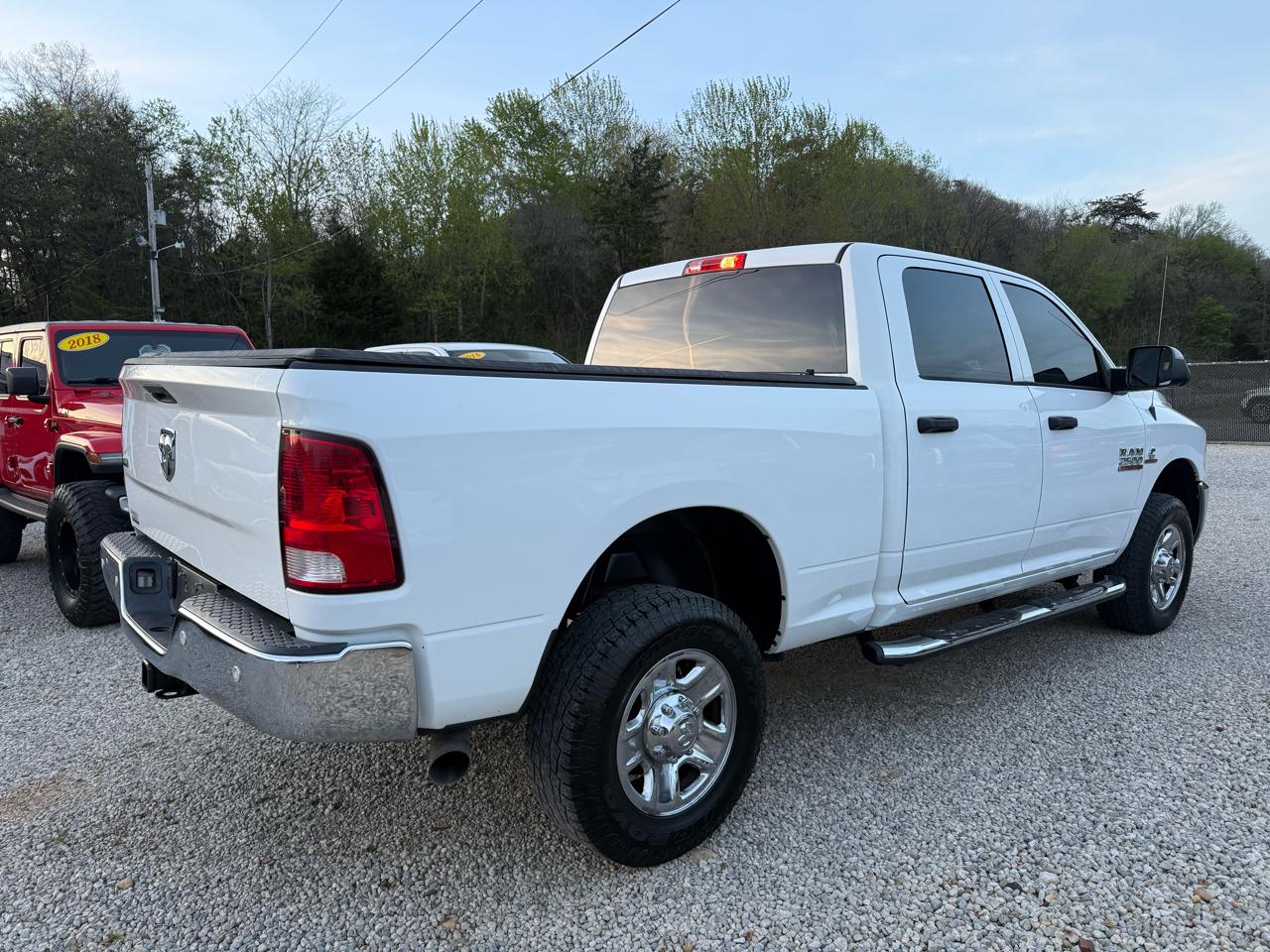 RAM 2500 Tradesman Crew Cab SWB 4WD 2018