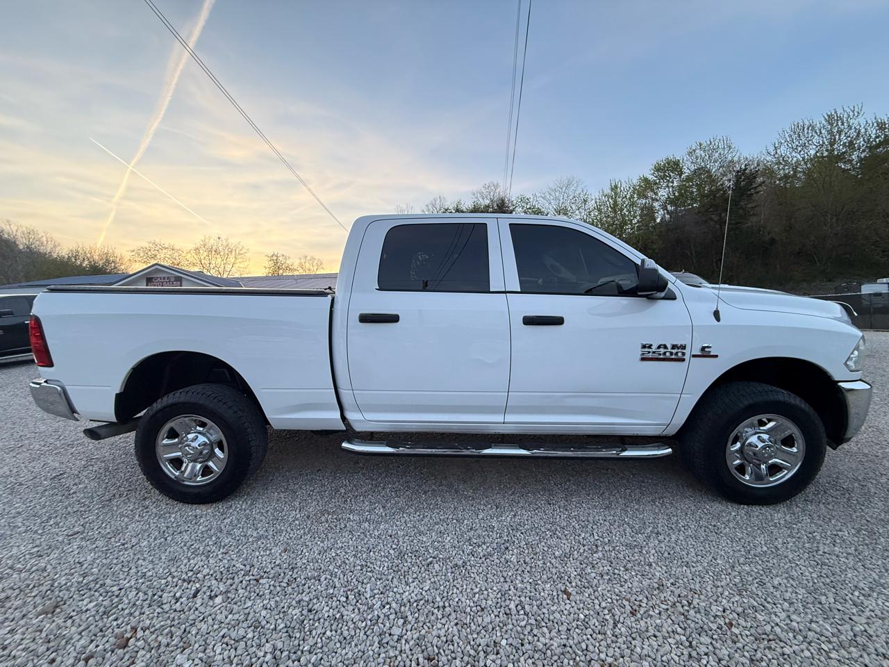 RAM 2500 Tradesman Crew Cab SWB 4WD 2018