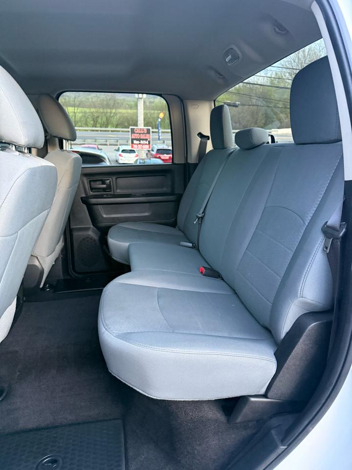 RAM 2500 Tradesman Crew Cab SWB 4WD 2018