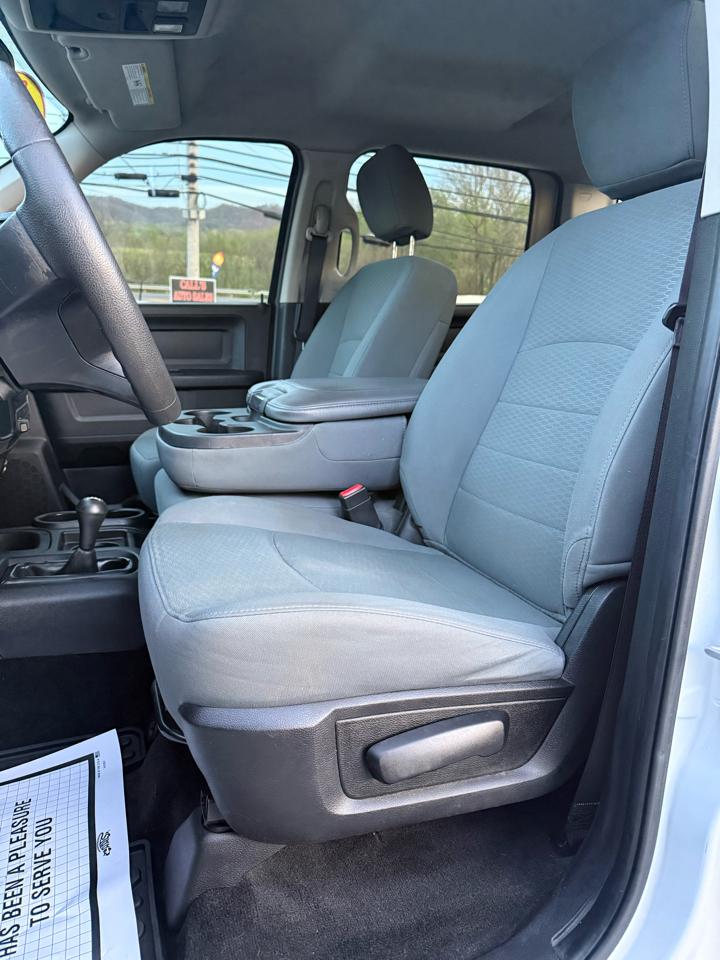 RAM 2500 Tradesman Crew Cab SWB 4WD 2018