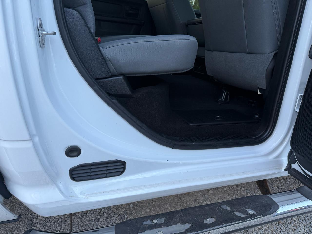 RAM 2500 Tradesman Crew Cab SWB 4WD 2018