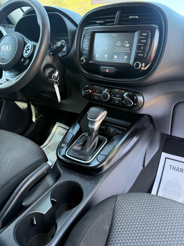 Kia Soul LX CVT 2020