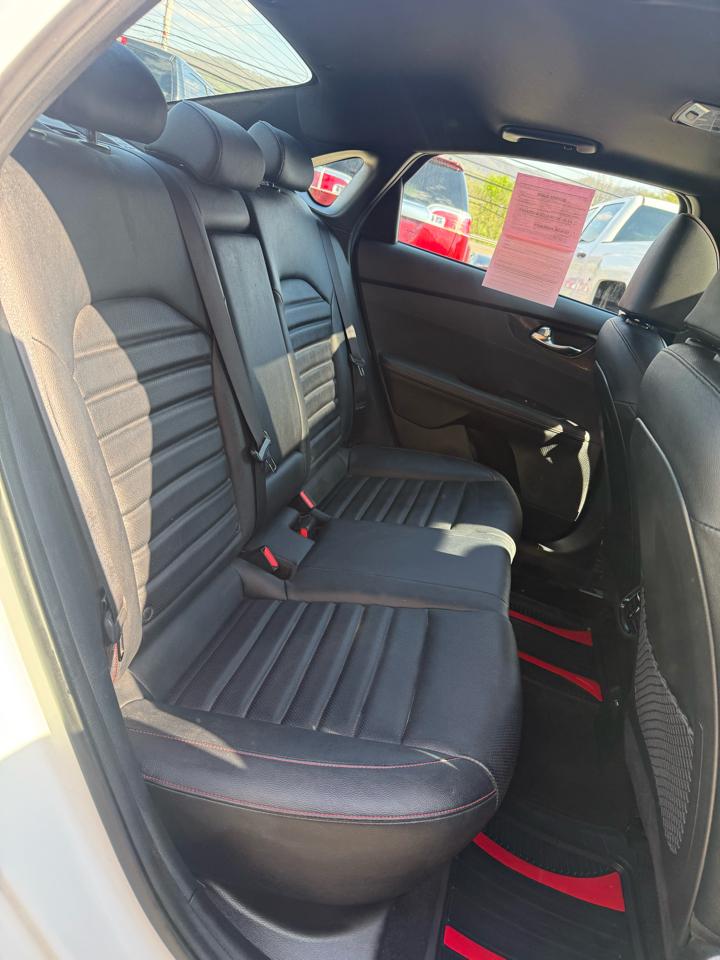 Kia Forte GT Line 2023