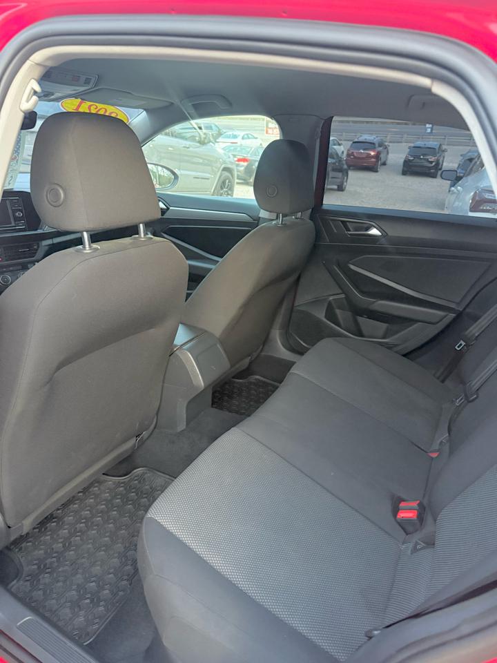 Volkswagen Jetta 1.4T S 6M 2021