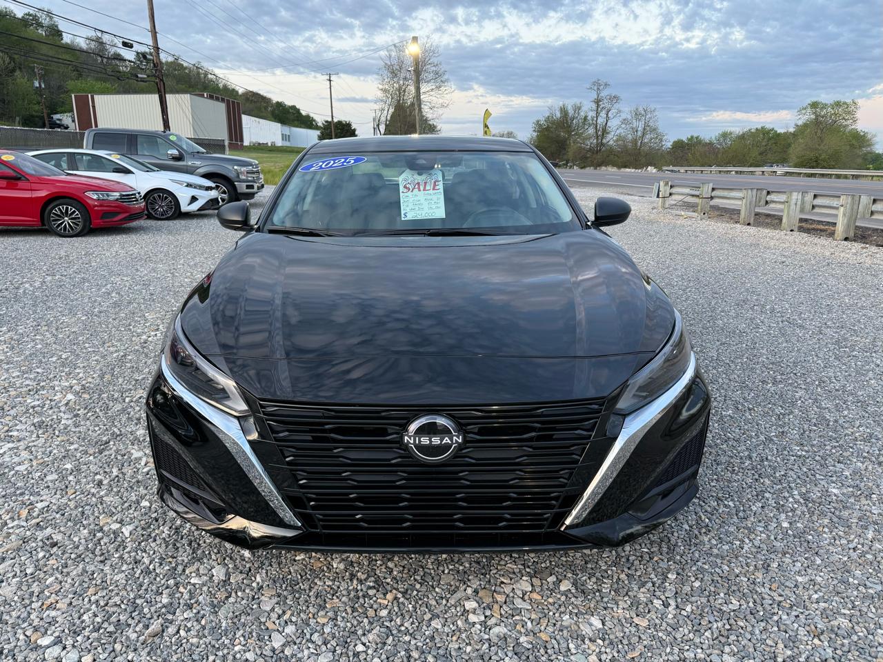 Nissan Altima 2.5 SV AWD 2025