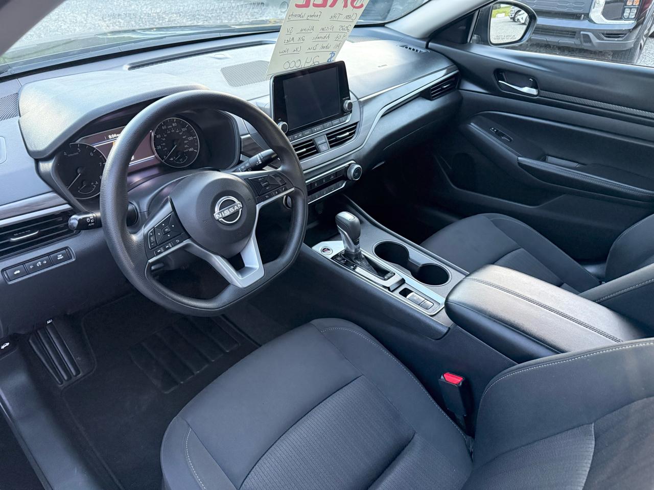Nissan Altima 2.5 SV AWD 2025
