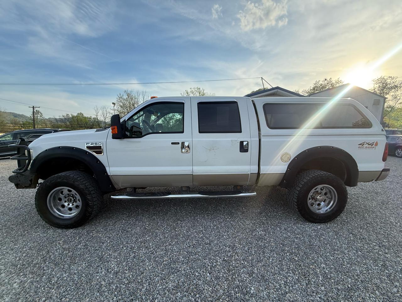 Ford F-250 SD Lariat Crew Cab Short Bed 4WD 2008