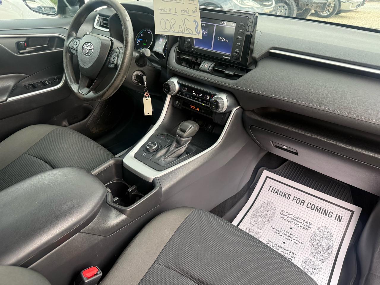 Toyota RAV4 Hybrid LE 2022