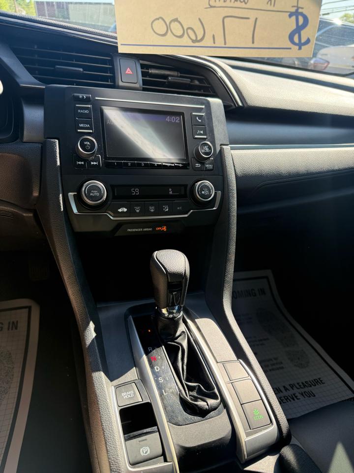 Honda Civic LX Sedan AT 2019