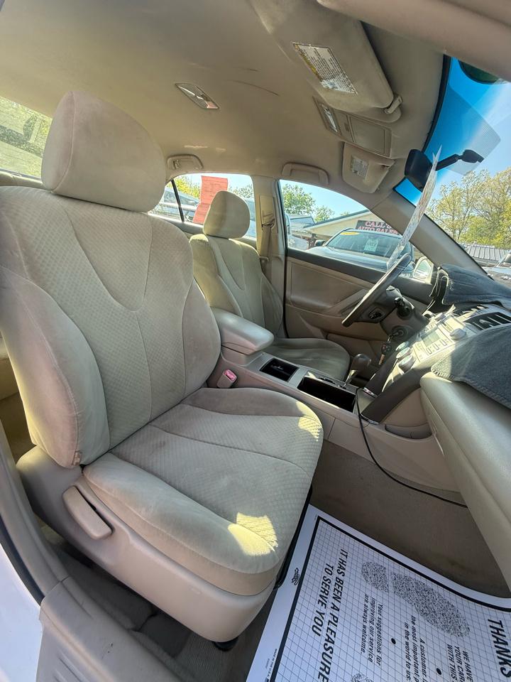 Toyota Camry LE 4D Sedan 2008