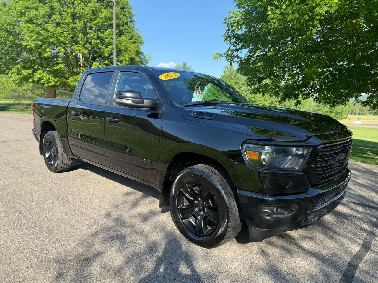 RAM 1500 Big Horn Crew Cab SWB 4WD 2021