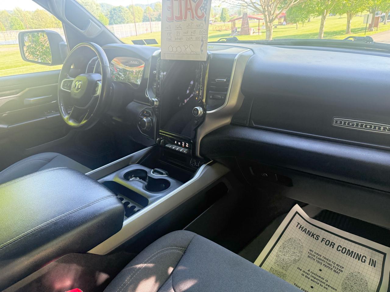 RAM 1500 Big Horn Crew Cab SWB 4WD 2021