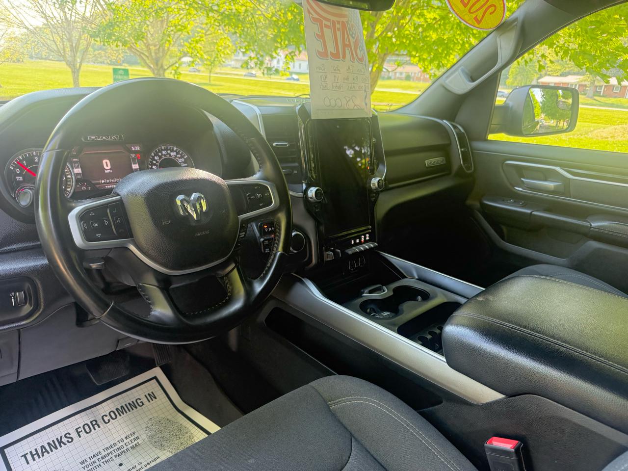 RAM 1500 Big Horn Crew Cab SWB 4WD 2021