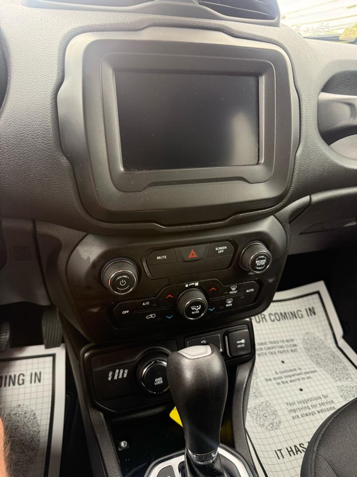 Jeep Renegade 4WD 4dr Altitude 2020