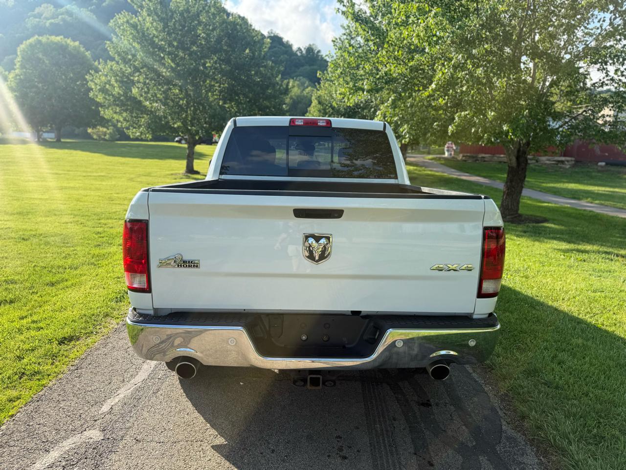 RAM 1500 Big Horn Crew Cab 4WD SWB 2017