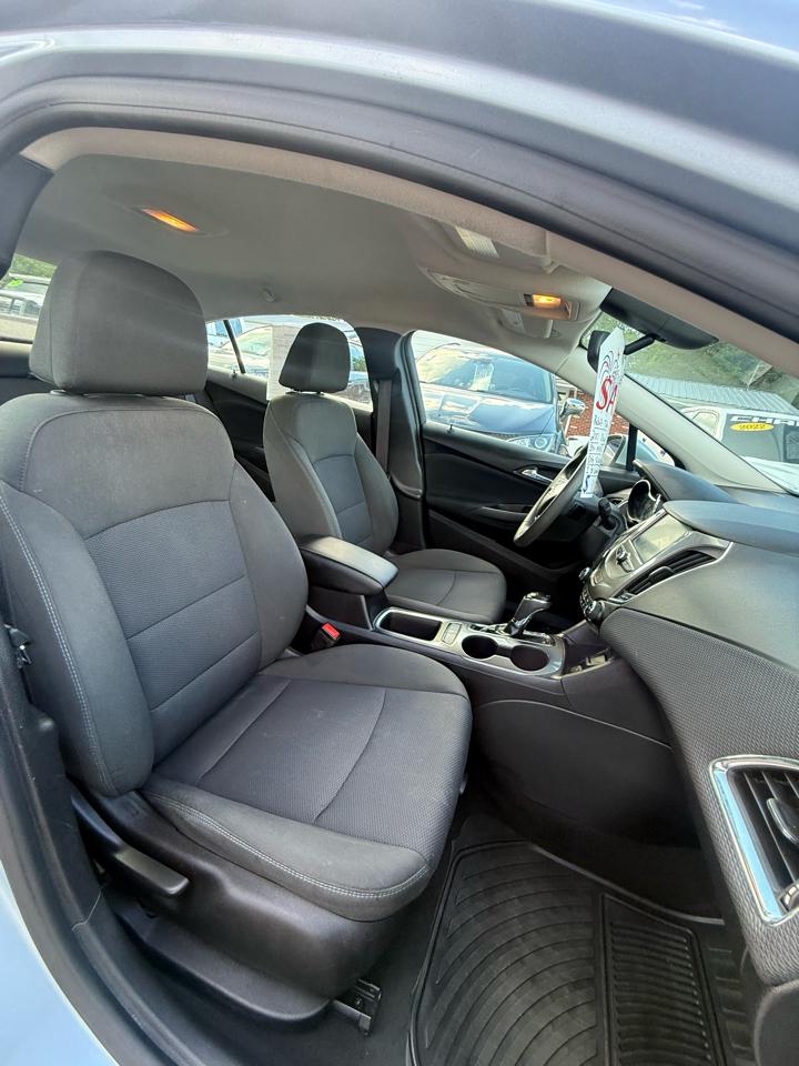 Chevrolet Cruze LT Auto 2017