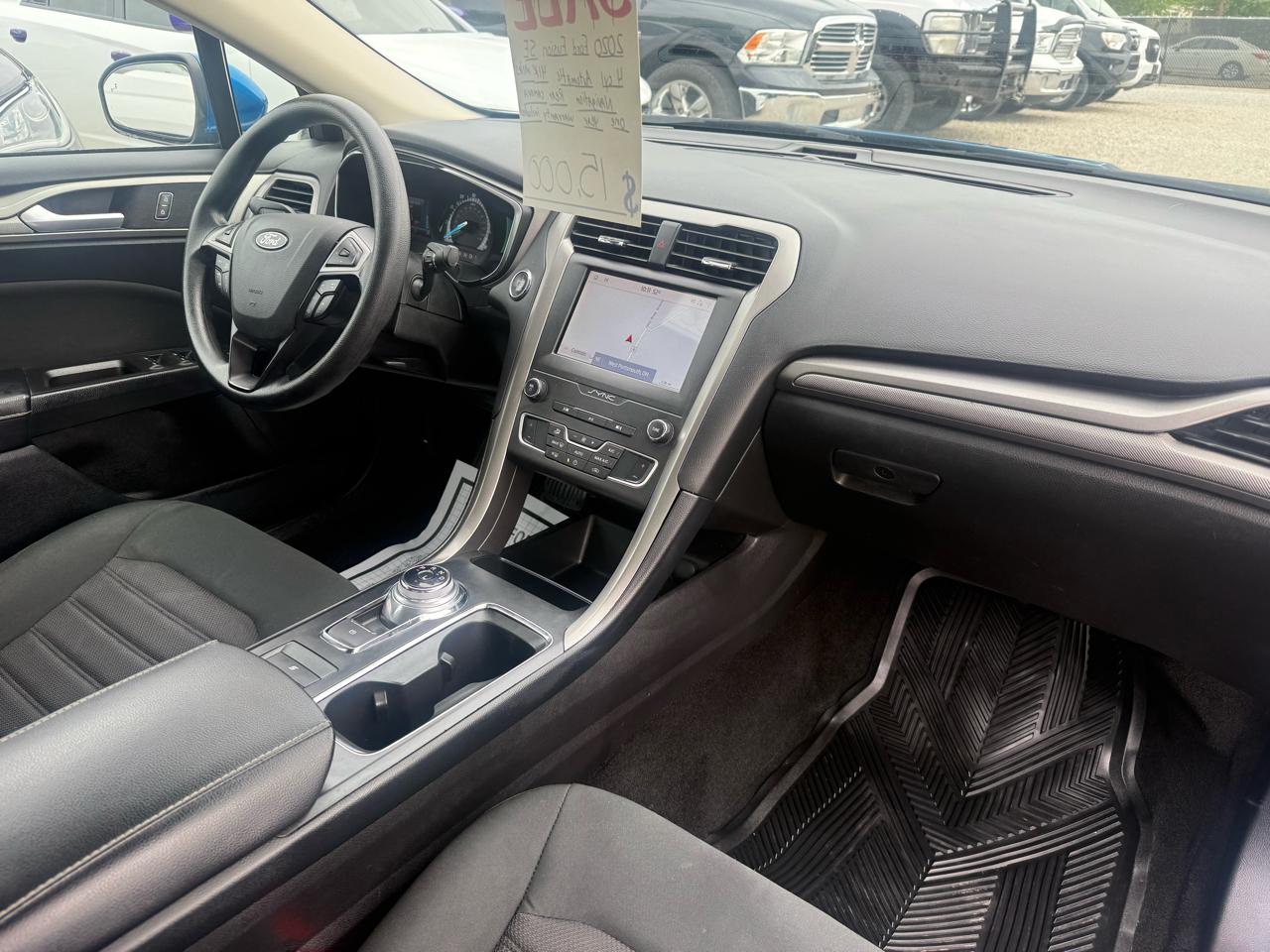 Ford Fusion SE 2020