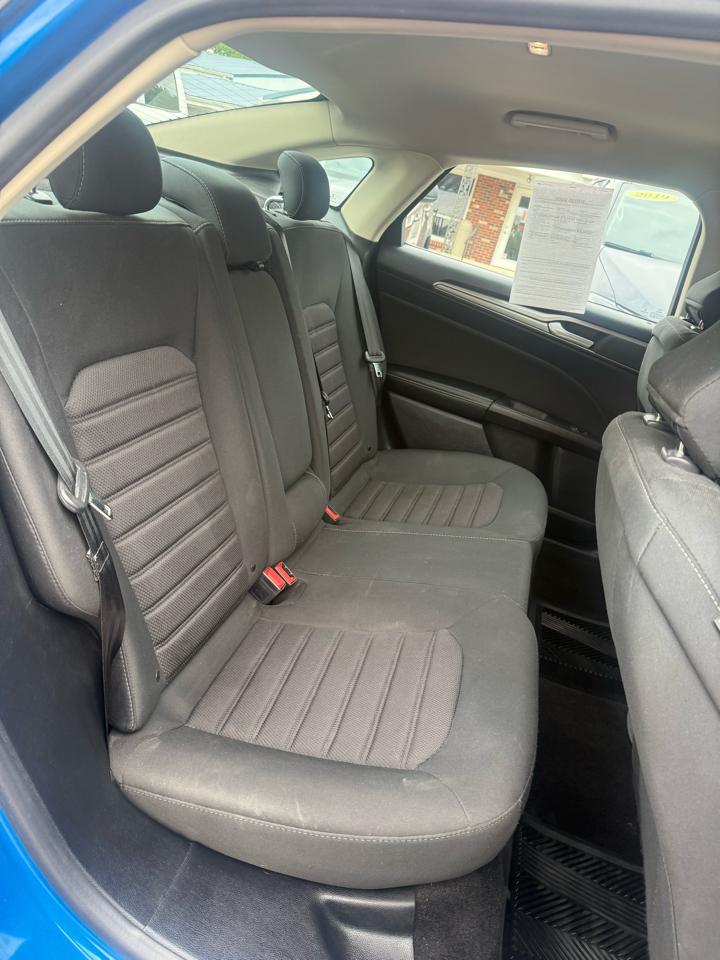 Ford Fusion SE 2020
