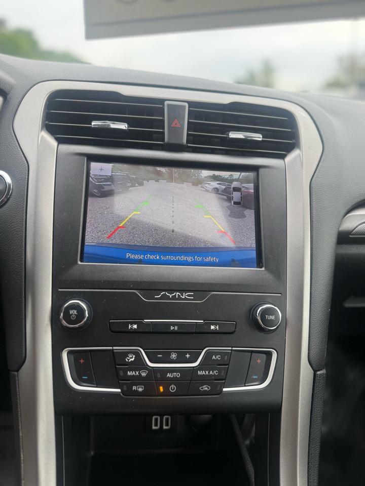 Ford Fusion SE 2020