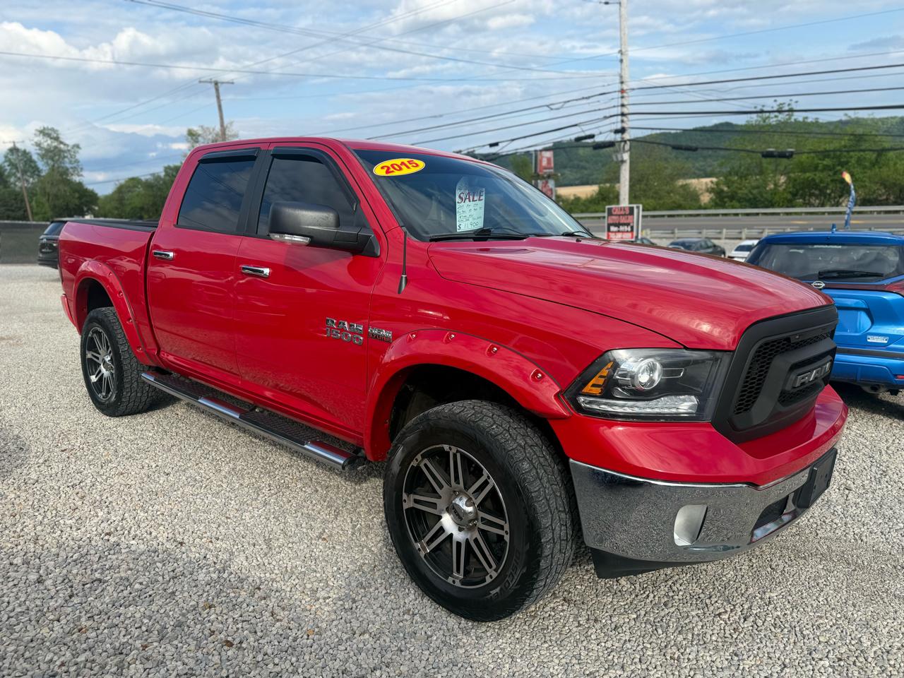 RAM 1500 4WD Crew Cab 140.5" Big Horn 2015