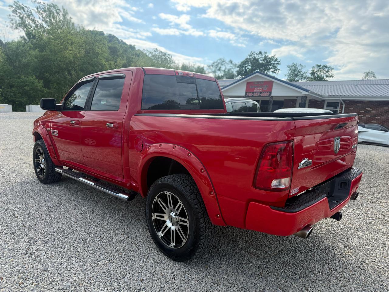 RAM 1500 4WD Crew Cab 140.5" Big Horn 2015