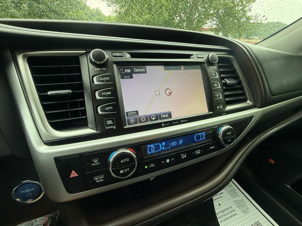 Toyota Highlander Hybrid Limited AWD 2019