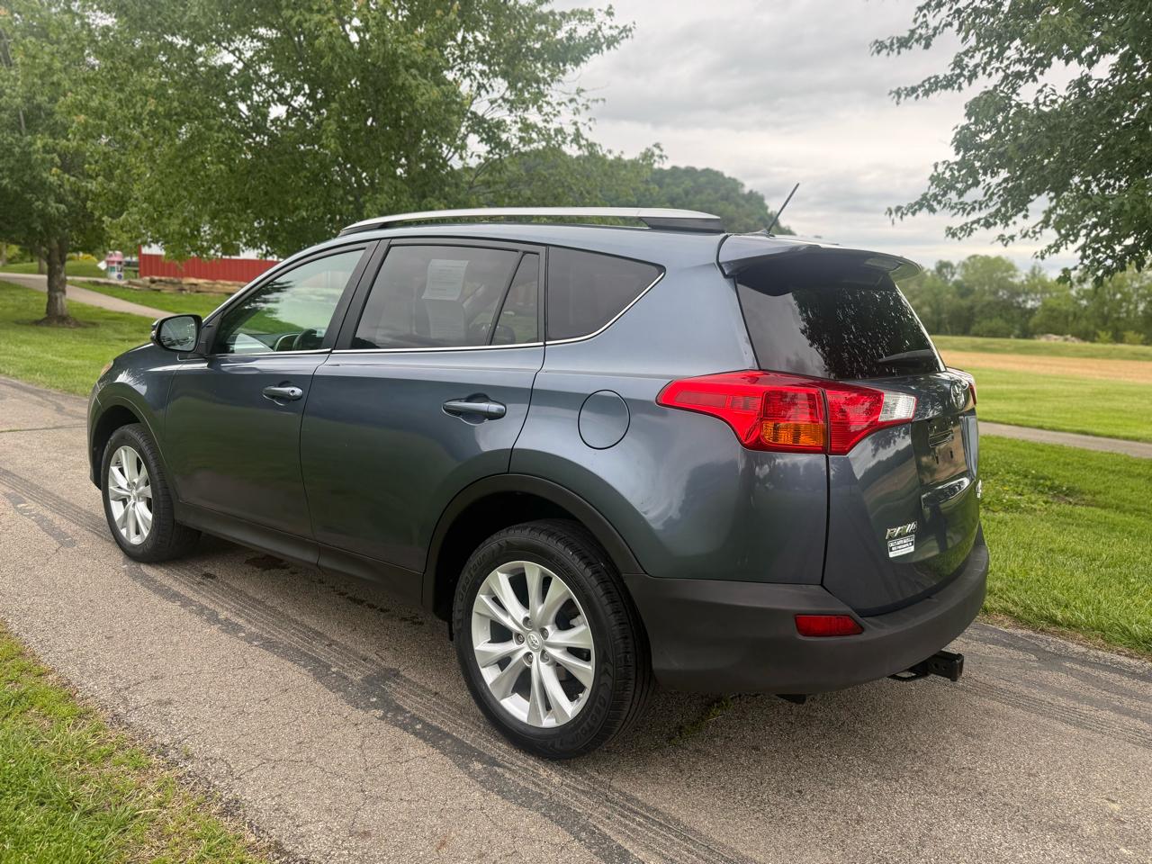 Toyota RAV4 Limited AWD 2014
