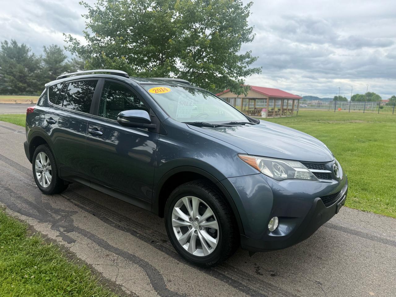 Toyota RAV4 Limited AWD 2014