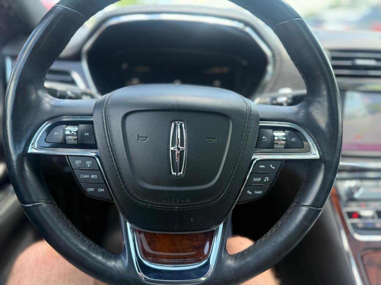 Lincoln Continental Select FWD 2017