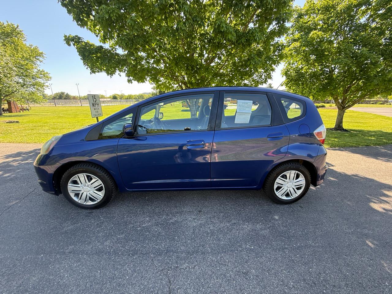 Honda Fit 5-Speed MT 2013