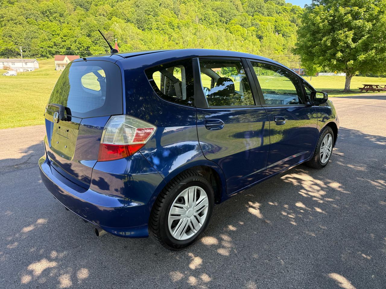 Honda Fit 5-Speed MT 2013