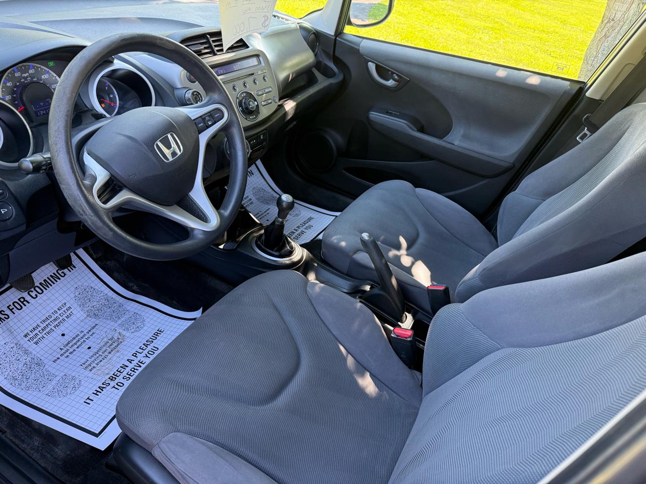 Honda Fit 5-Speed MT 2013