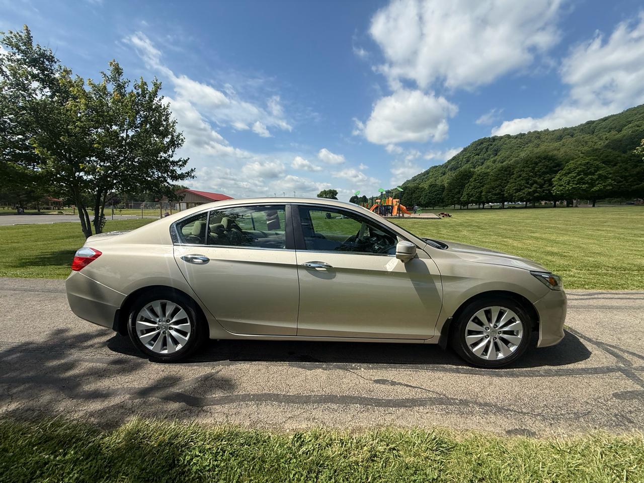 Honda Accord EX-L Sedan CVT 2013