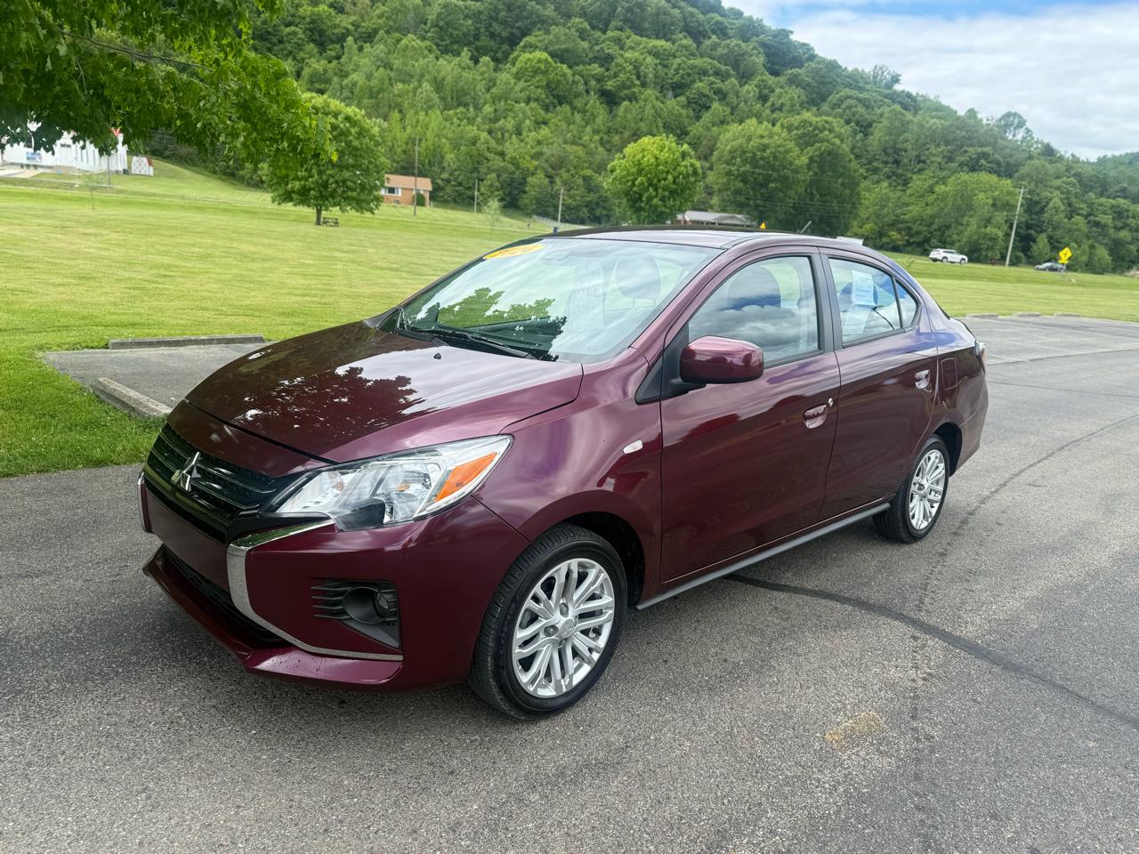 Mitsubishi Mirage G4 ES 4D Sedan at 2024