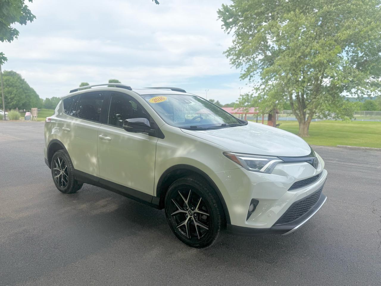 2016 Toyota RAV4 SE AWD (Natl)