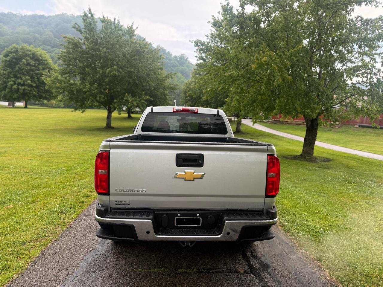 Chevrolet Colorado W/T Ext Cab 2WD 2017