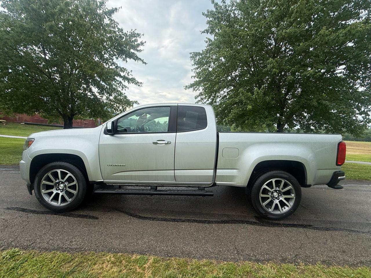 Chevrolet Colorado W/T Ext Cab 2WD 2017
