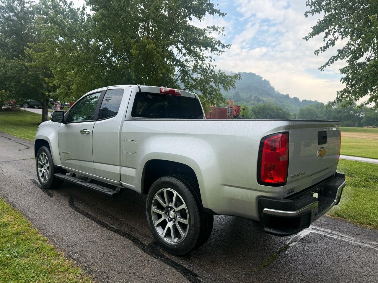 Chevrolet Colorado W/T Ext Cab 2WD 2017