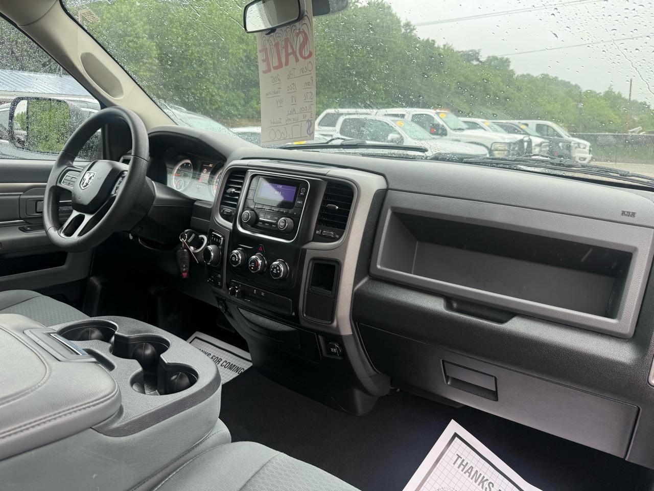 RAM 1500 4WD Reg Cab 120.5" Tradesman 2015