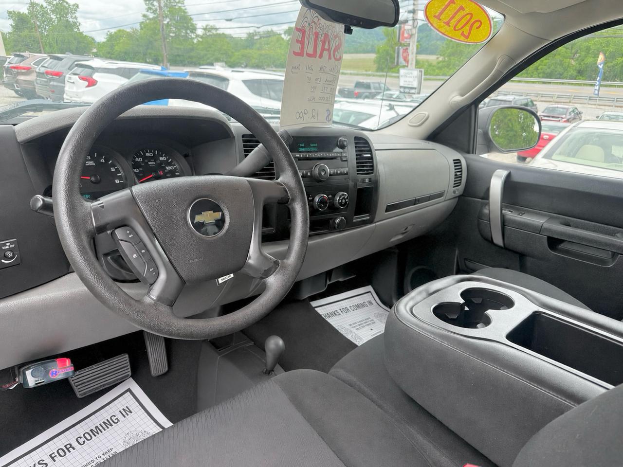 Chevrolet Silverado 1500 4WD Double Cab 143.5" LS 2011