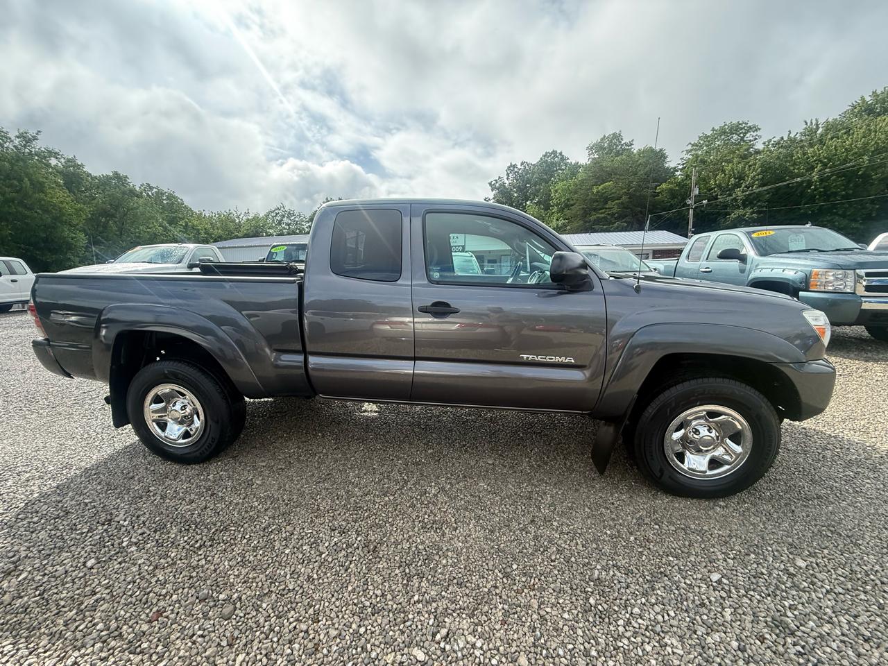 Toyota Tacoma Access Cab V6 5AT 4WD 2015