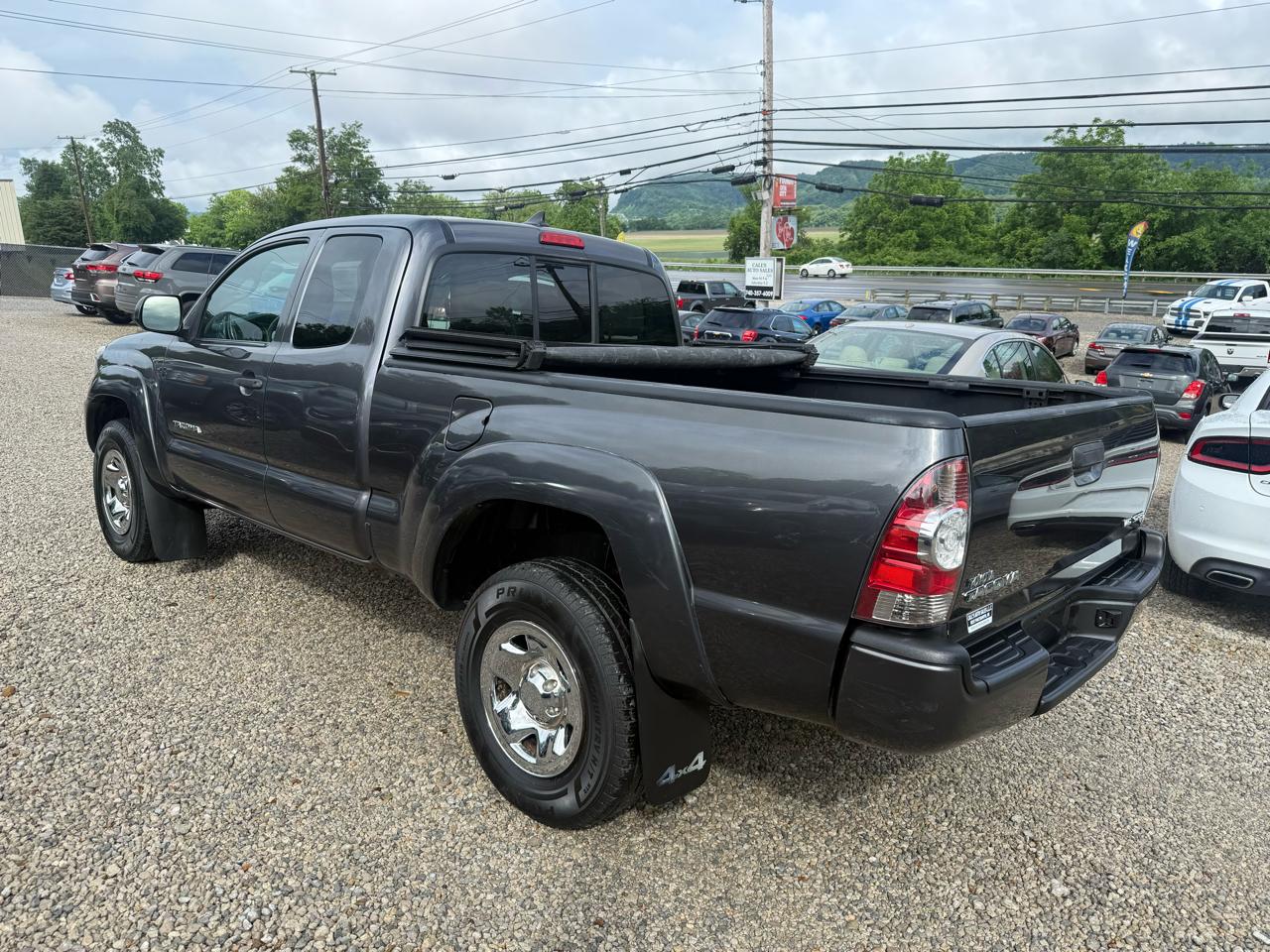 Toyota Tacoma Access Cab V6 5AT 4WD 2015
