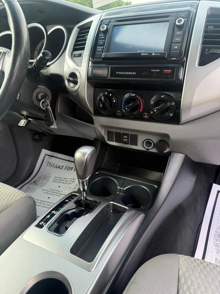 Toyota Tacoma Access Cab V6 5AT 4WD 2015